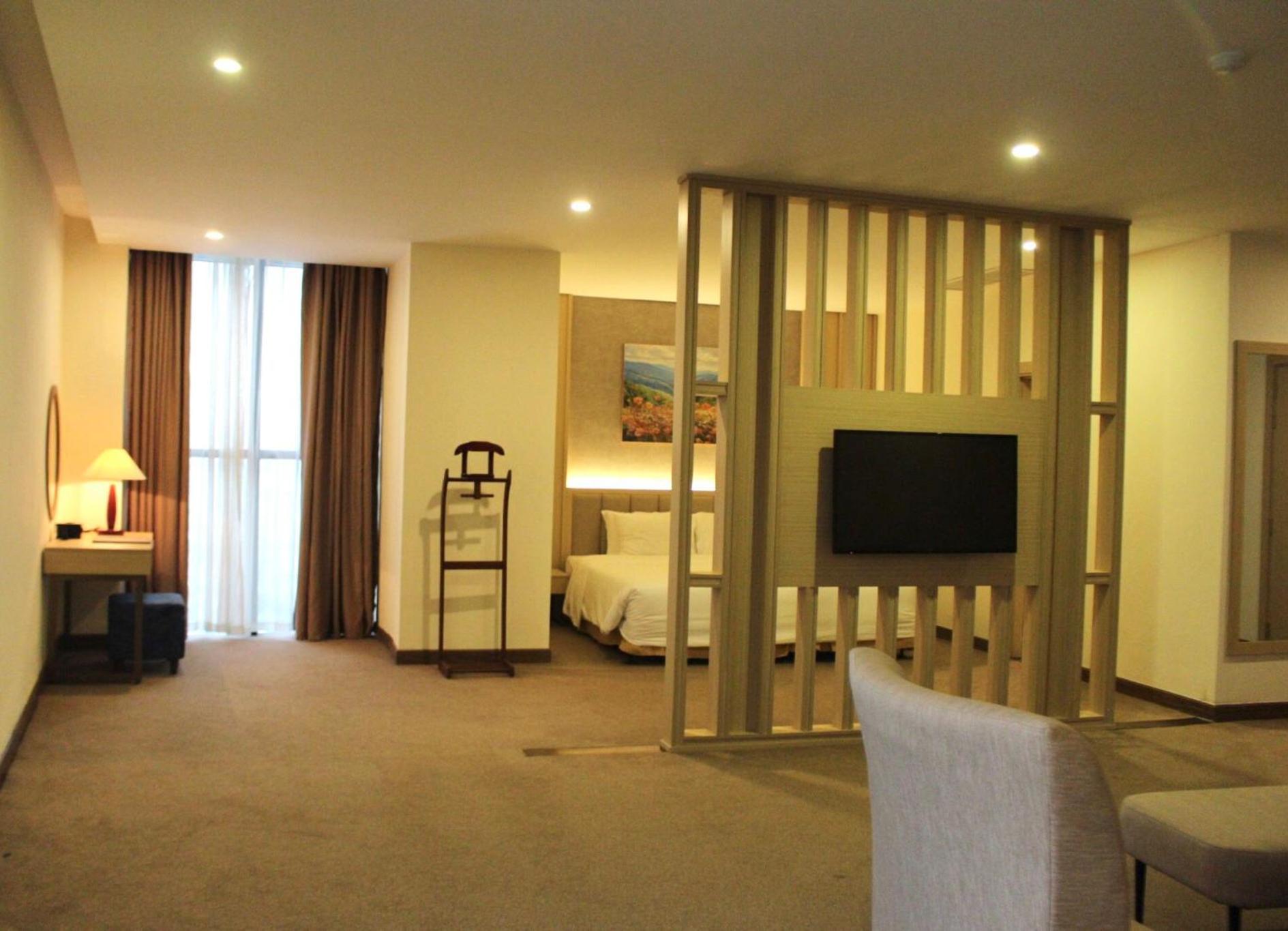 Muong Thanh Grand Quang Tri Hotel Экстерьер фото