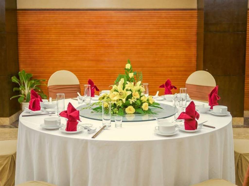 Muong Thanh Grand Quang Tri Hotel Экстерьер фото